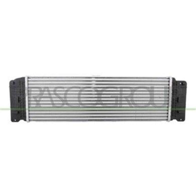 ME923N003_1.JPG Intercooler Per Mercedes Sprinter Dal 2018