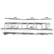 Kit Modanature Griglia Radiatore Cromato (4 Pz) Per Renault Captur Dal 2019