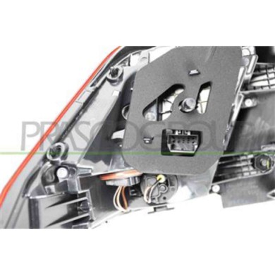 VG8104053_3.JPG Fanale Posteriore Destro Esterno Con Porta Lampada Per Volkswagen Tiguan Dal 2016 Al 2020