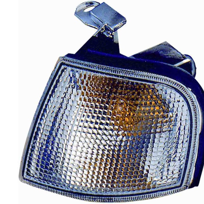 000273_AUTO.JPG Gruppo Ottico Anteriore Bianco Per Nissan Primera Lato Destro Dal 1990/09 Al 1996/10