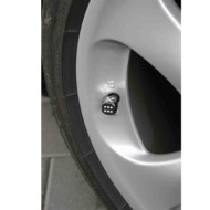 02460-S-01.JPG California Dices Set 4 Tappi Coprivalvola Nero Tappi Coprivalvola Protezione/estetica