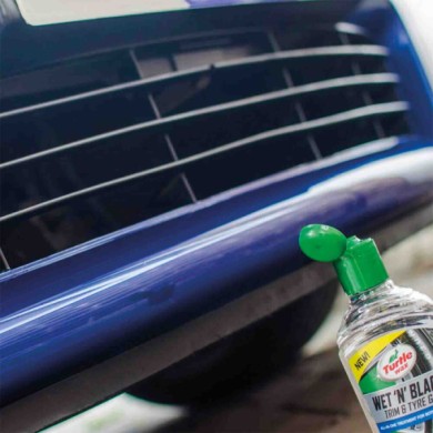 TW38556-A-03.JPG Wet 'n' Black Lucida Pneumatici E Guarnizioni 300 Ml Turtle Wax