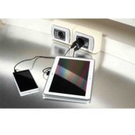 38949-S-01.JPG Caricabatteria Da Rete Con 2 Porte Usb 2400 Ma 100/230v Caricabatteria Usb 100/230v