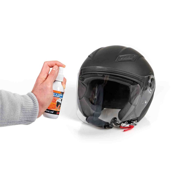90058-S-01.JPG Helmet & Visor Cleaner 100 Ml Linea Moto Lampa