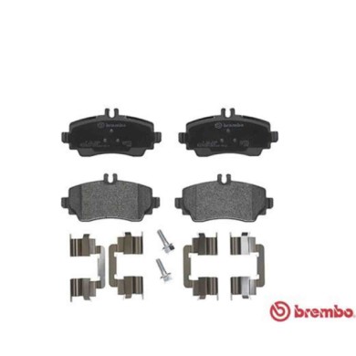 P50036_1.JPG Kit pastiglie freno, Freno a disco P 50 036 BREMBO per MERCEDES-BENZ