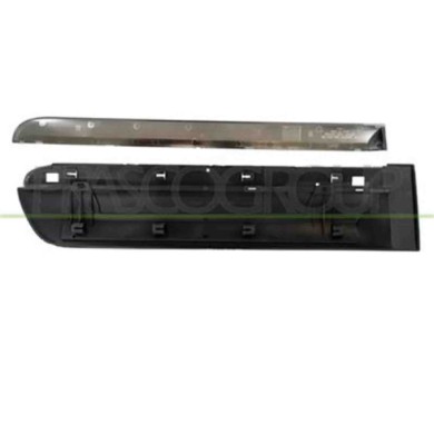 FT0441454_1.JPG Modanatura Porta Posteriore Sinistra Con Primer Con Profilo Cromato Compatibile Per FIAT 500 L Dal 06/2017 in po