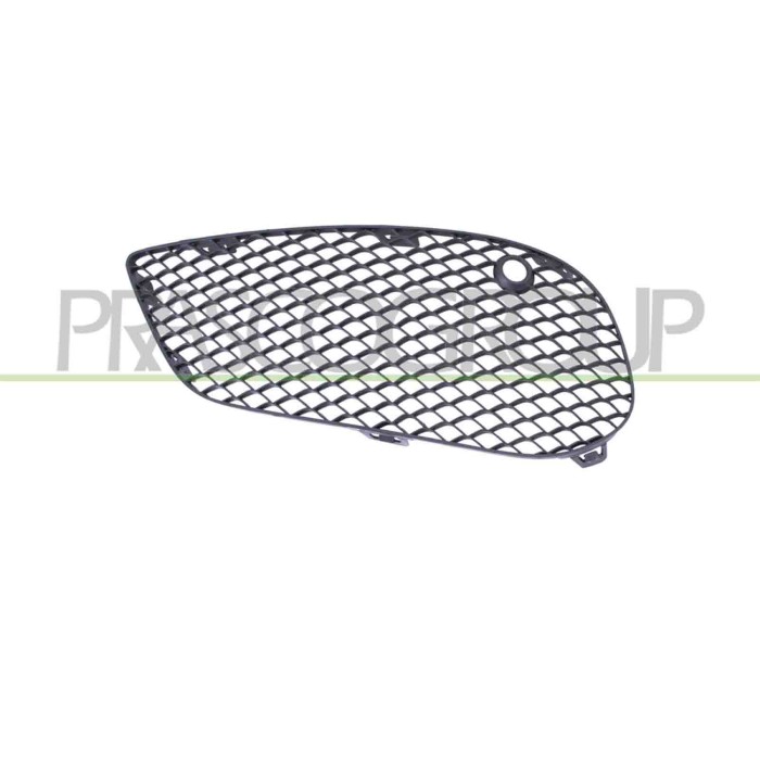 ME4422144_2.JPG Griglia Sinistra Paraurti Anteriore Esterna Nera Mod. Amg MERCEDES C CLASS (W205/S205) Dal 01/2014 Al 08/2018 A2