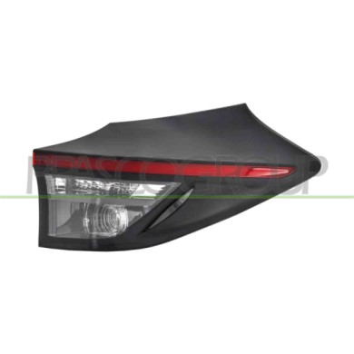 DX_SCRITTA_LOGO.jpg Fanale Posteriore Destro Esterno Con Porta Lampada Versione Valeo TOYOTA YARIS CROSS Dal 08/2020 in poi 8155