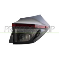 LIBRETTO_RICHIESTA_TARGA.JPG Fanale Posteriore Destro Esterno Con Porta Lampada Led Versione Valeo TOYOTA YARIS CROSS Dal 08/202
