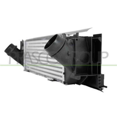 BM028N001_3.JPG Intercooler Per Bmw 3 Series - F30/f31 Dal 2011 Al 2014